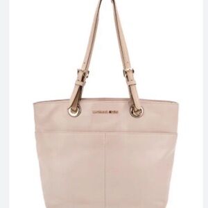 👜Michael Kors Soft Pink Tote Bag